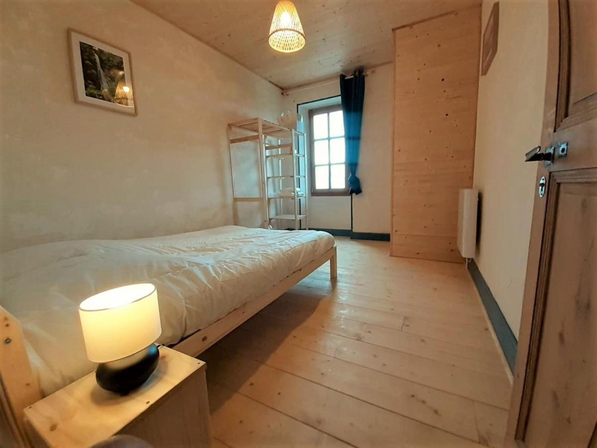 Gîte du Grand Delmas Bourdeaux Extérieur photo