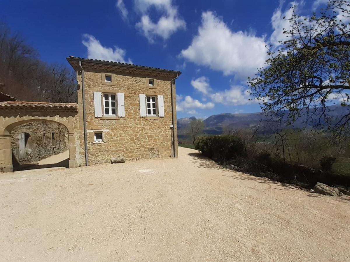 Gîte du Grand Delmas Bourdeaux Extérieur photo
